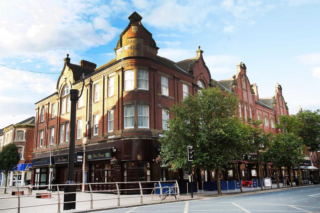 The Furness Railway Wetherspoon Hotel Barrow-in-Furness Kültér fotó
