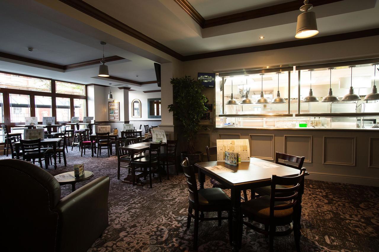 The Furness Railway Wetherspoon Hotel Barrow-in-Furness Kültér fotó