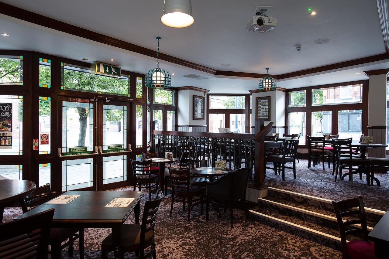 The Furness Railway Wetherspoon Hotel Barrow-in-Furness Kültér fotó